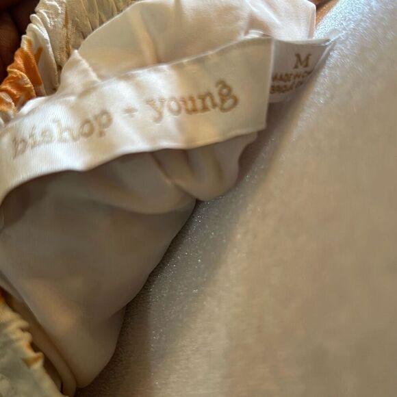 Bishop & Young Women's M Splendor Flare Skirt Smock Waist Cream Orange Mini New - Picture 9 of 10